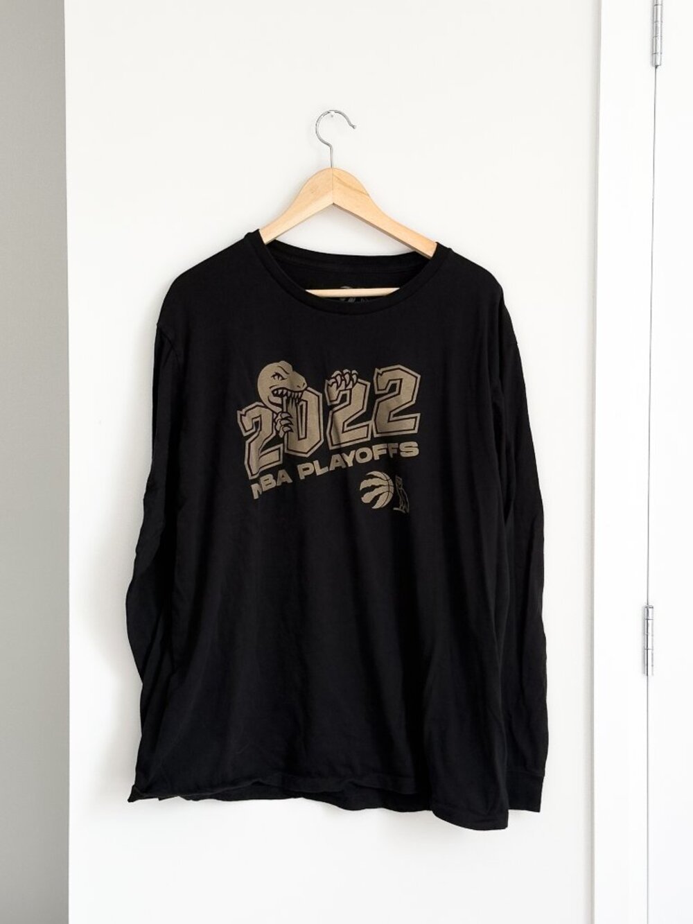 OCTOBERS VERY OWN - NBA 2022 L/S Playoff Tee - Black - XL